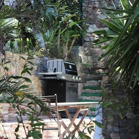 Luxury Jacuzzi & Terraces