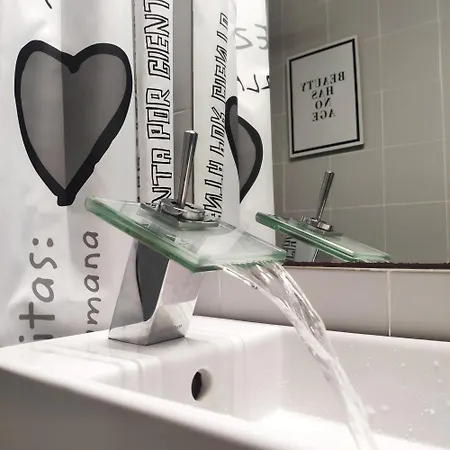 Luxury Jacuzzi & Terraces Malaga